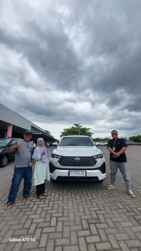 foto Penyerahan Unit Toyota Tegal  