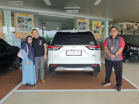 foto Penyerahan Unit Toyota Tegal  